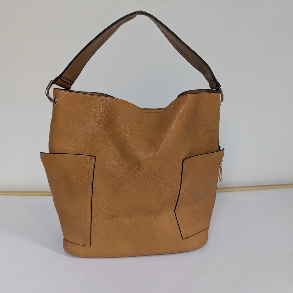 Tan Camel Unbranded Large‎ Tote Hobo Bag